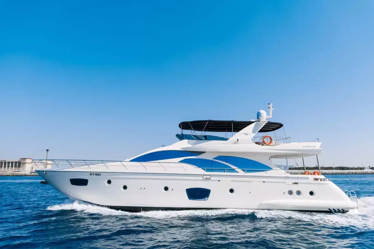 How to book a boat tour in Dubai online