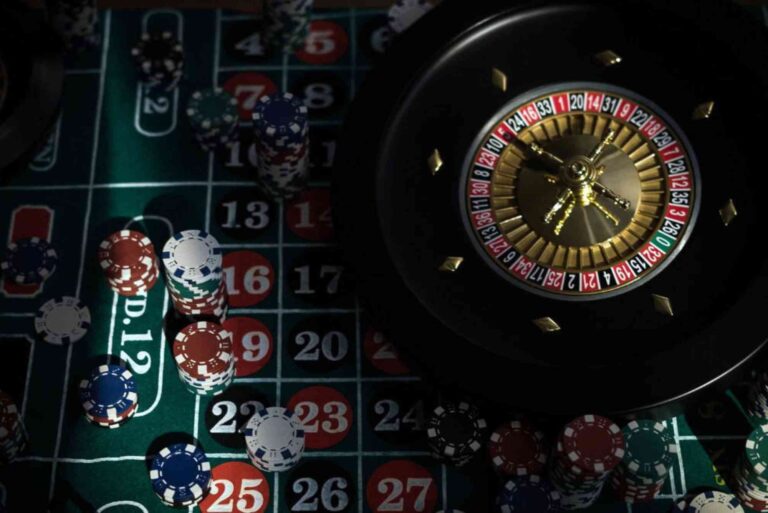How Do Online Casinos Stop Game Rigging
